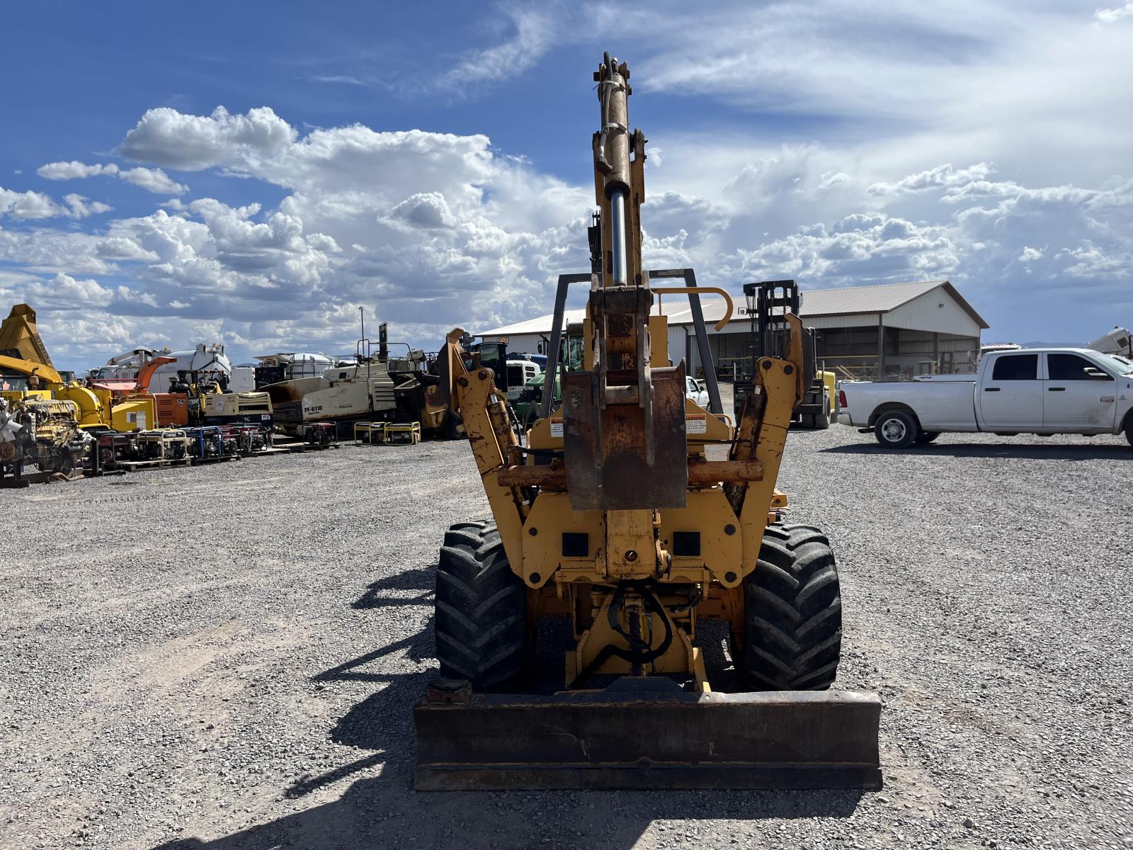 ./imagenes/INVOICE/2019/16425/ZANJADORA CASE 660 (14).JPG